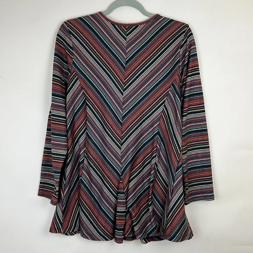 KAREN HART tunic striped blouse red, blue, and gray with scoop neck M - Picture 2 of 6